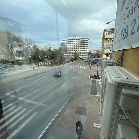 Apartament Central Tulcea Lägenhet Exteriör bild
