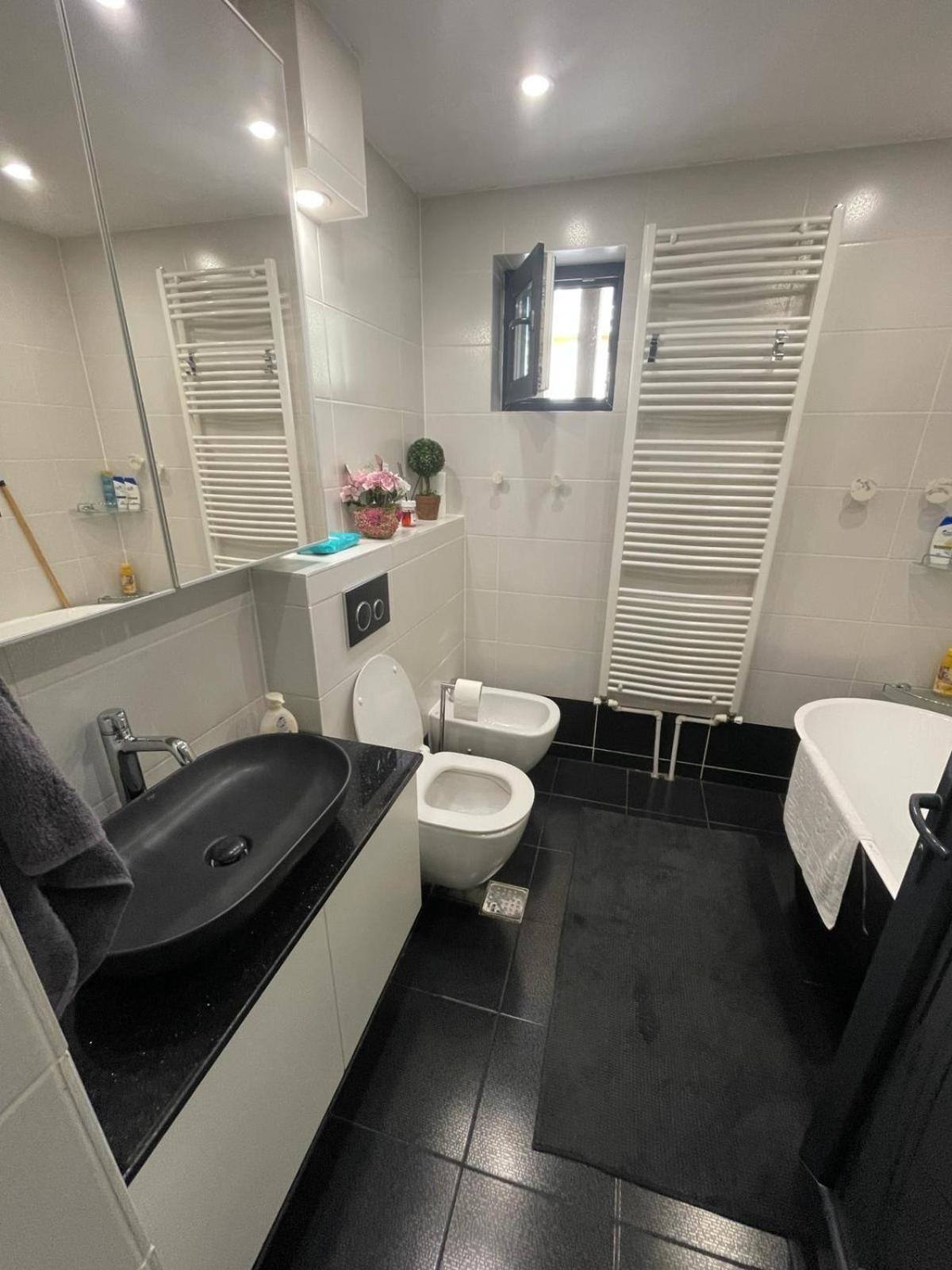 Apartament Central Tulcea Lägenhet Exteriör bild